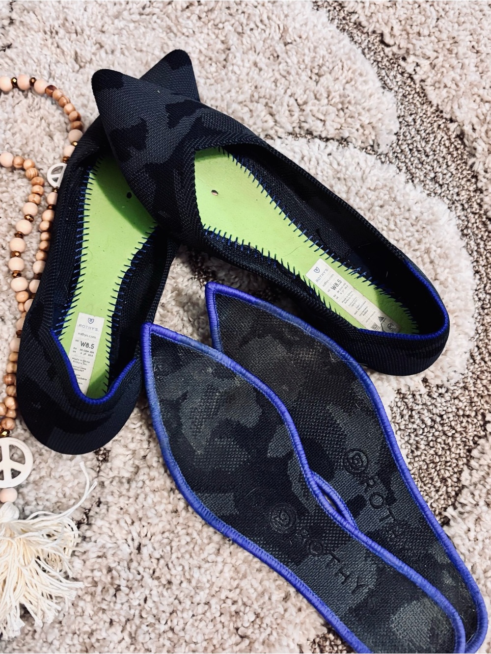 Rothy's Black Knit Pointed Flats Slip-On  (Pair)